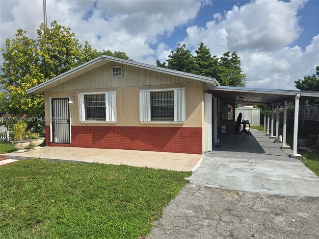 Building Photo - 11631 SW 182nd Terrace