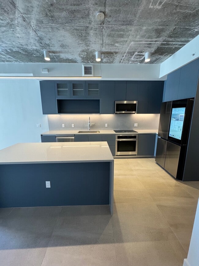 Foto del edificio - 160 NW 27th St