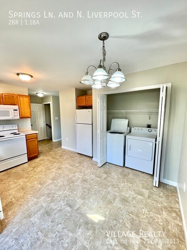 Foto del edificio - 155 Springs Ln