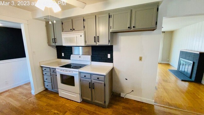Foto del edificio - 2329 Moraine Cir