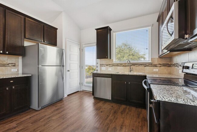 Foto del edificio - 6300 Steep Cactus Trail