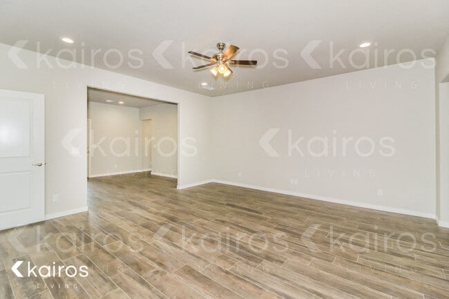 Foto del edificio - 8306 Miami Ave