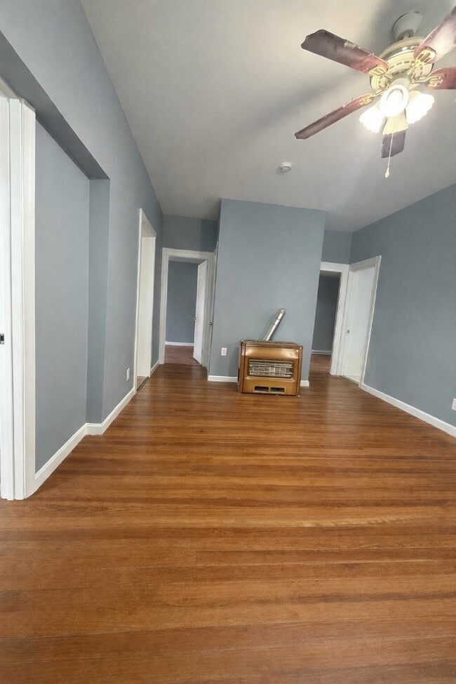 Photo - 50 Haffards St Apartment