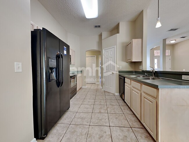 Building Photo - 1411 Heather Glen Ln