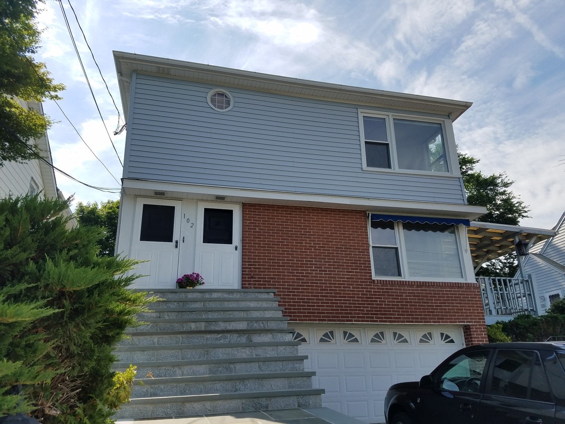 102 Lincoln Ave, Harrison, NY 10604 Apartments in Harrison, NY