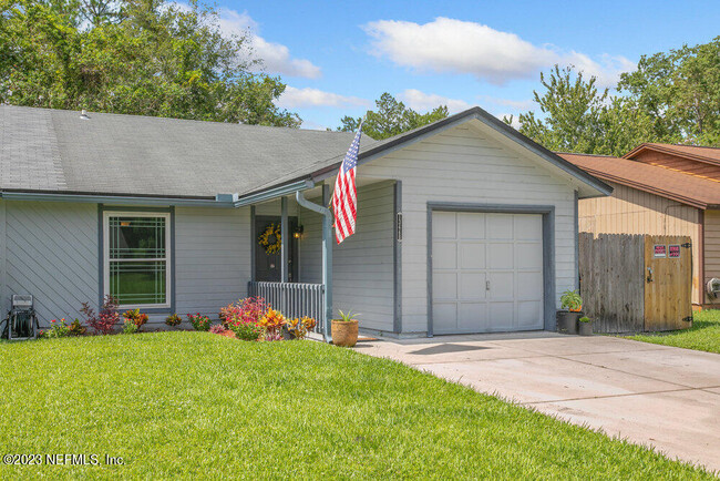 Building Photo - 1344 Bay Hill Blvd