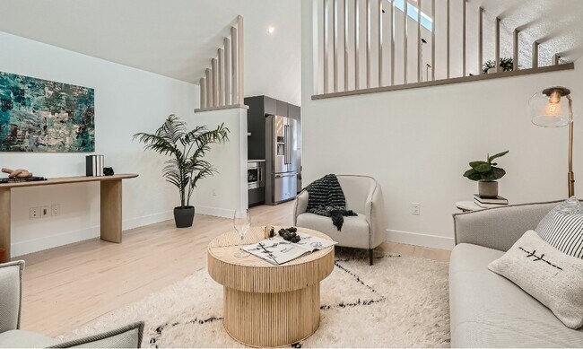 Foto del edificio - 1111 S Dahlia St