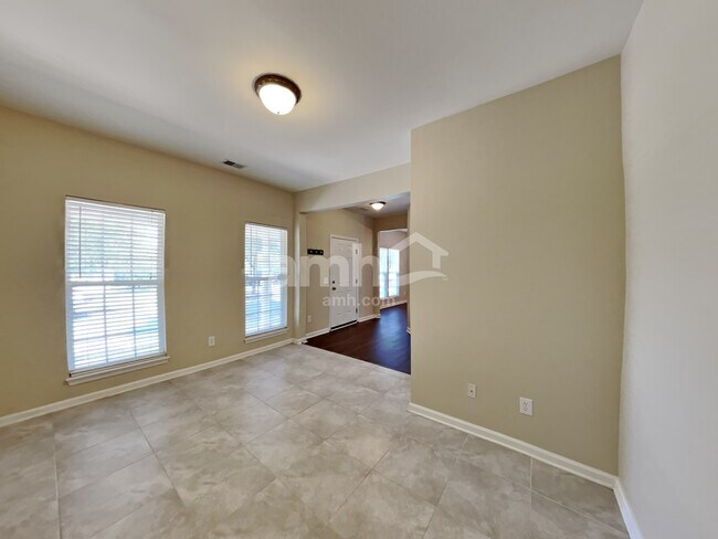 Building Photo - 3522 Barnstable Dr