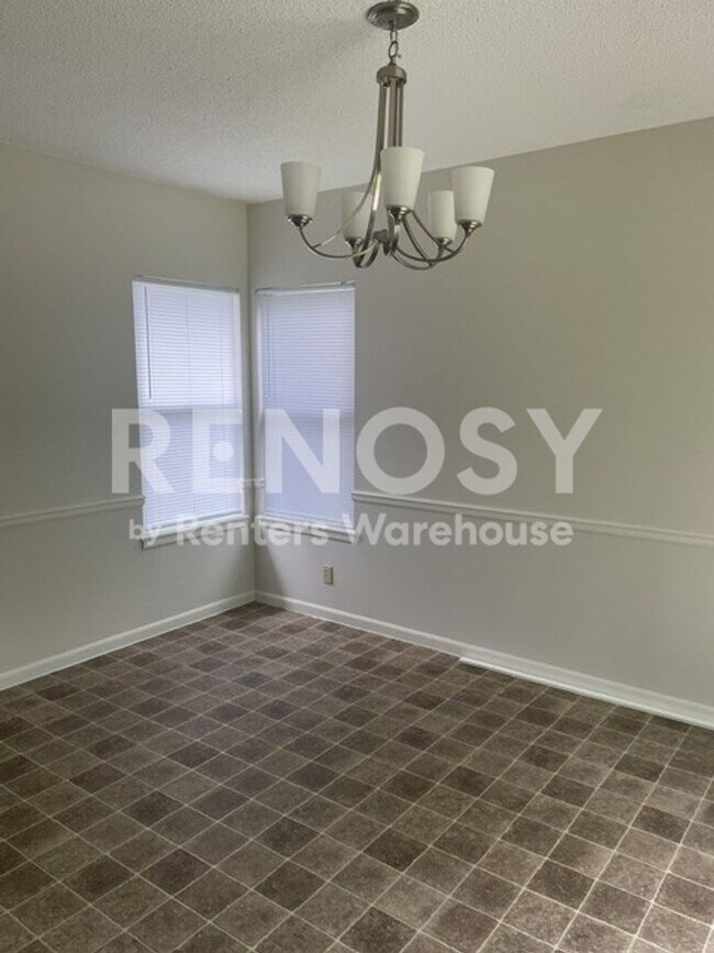Foto del edificio - 5015 Belmeade Rd