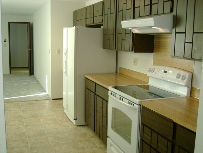 Foto del edificio - 1420 W 10th St