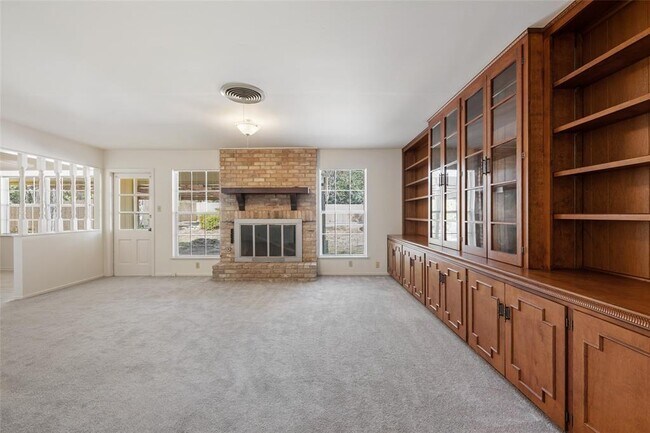 Foto del edificio - 6706 Willamette Dr