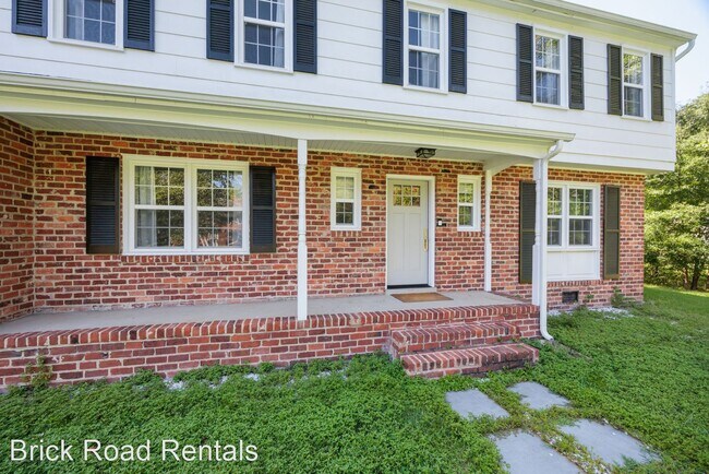 Building Photo - 4 br, 2.5 bath House - 2810 Shoreham Dr