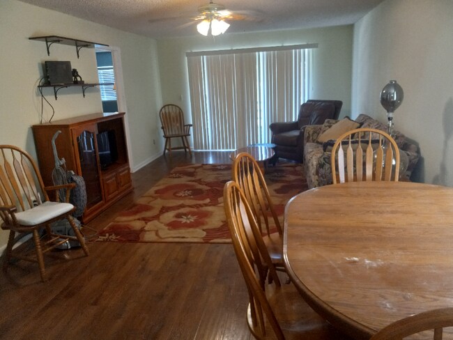 Foto del edificio - 1166 6th Ave