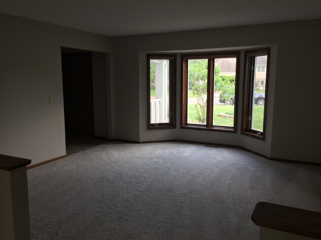 Foto del edificio - 14627 Hanover Ln