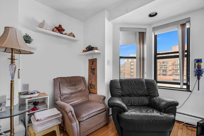 Building Photo - 7 E Berkeley St