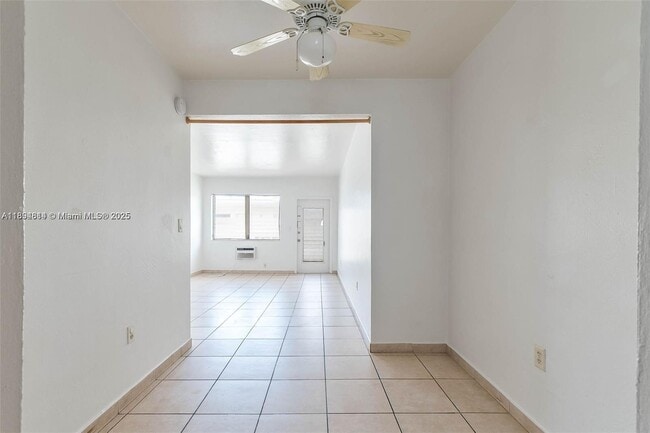 Building Photo - 934 Meridian Ave