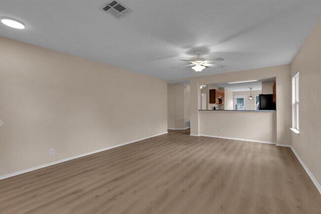 Building Photo - 111 David Dr