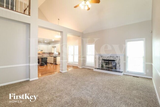Foto del edificio - 1604 Beaver Creek Ln