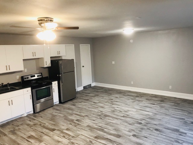 Building Photo - 1201 Wisteria Ave