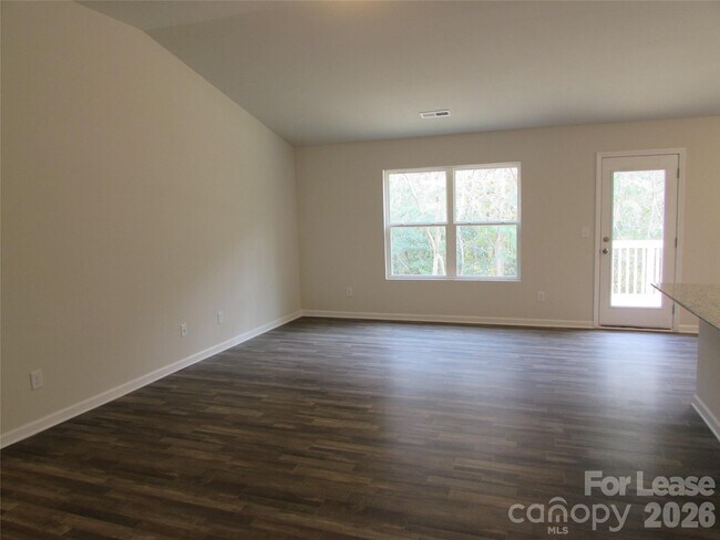 Foto del edificio - 1385 Amberlight Circle