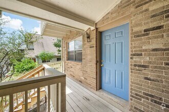 Building Photo - 8108 Dunn St