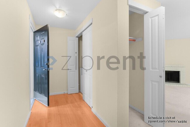 Foto del edificio - 12404 E Gibson Rd