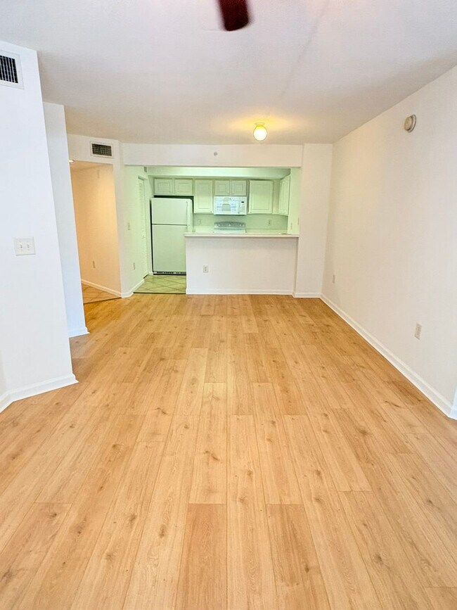 Foto del edificio - The Residence 4127-411