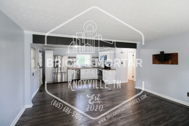 Photo - 433 Taliwa Dr House