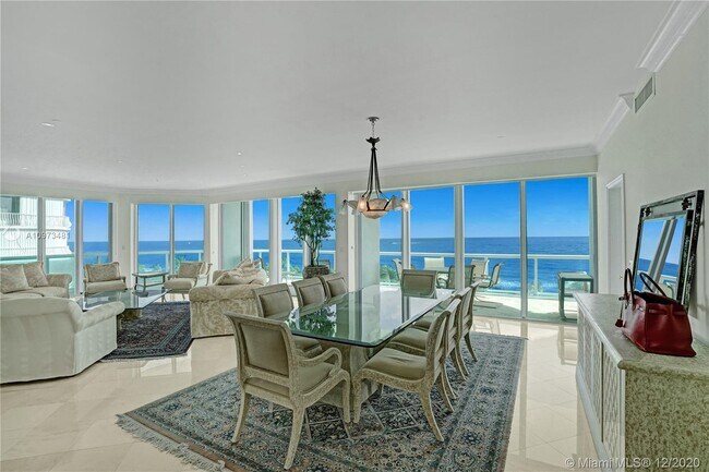 Foto del edificio - 10101 Collins Ave