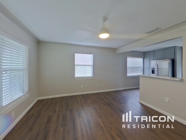 Foto del edificio - 3937 Dartmouth Ave N