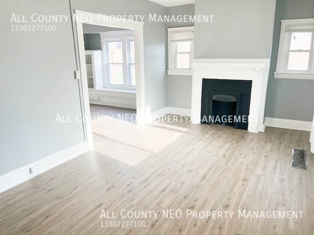 Foto del edificio - 3310 E 134th St