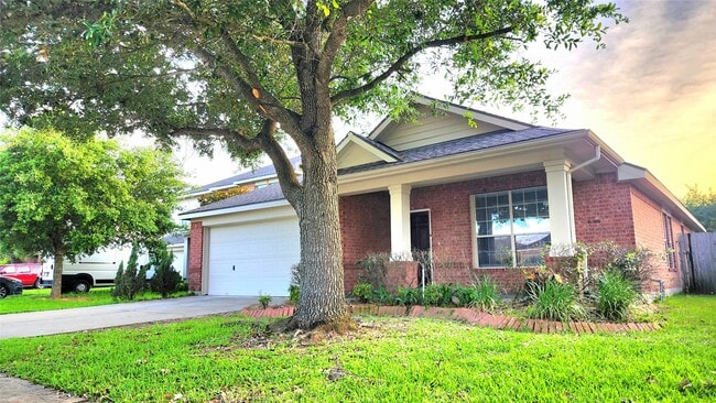 Building Photo - 3011 Sunchase Ct