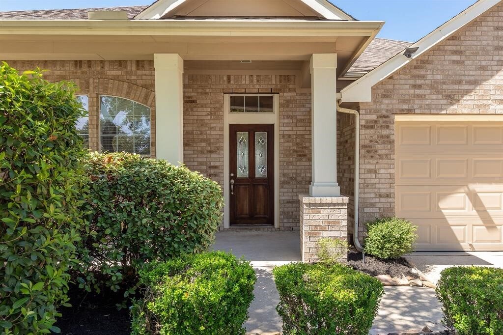 Foto principal - 13743 Rolling River Ln