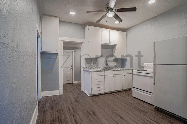 Foto del edificio - 1006 S Throckmorton St