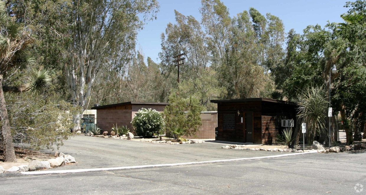 Primary Photo - Roadrunner Mobile Home Park