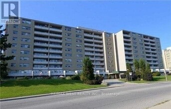 Building Photo - 15-415 Albright Rd