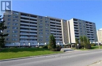 Building Photo - 15-415 Albright Rd