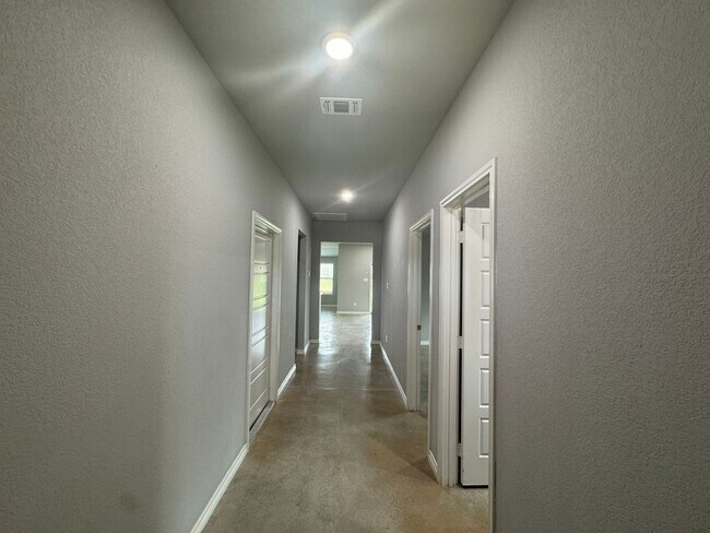 Foto del edificio - 1459 Dryden Ave