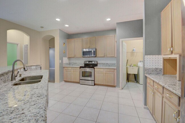 Foto del edificio - 1282 Pebble Ridge Ln