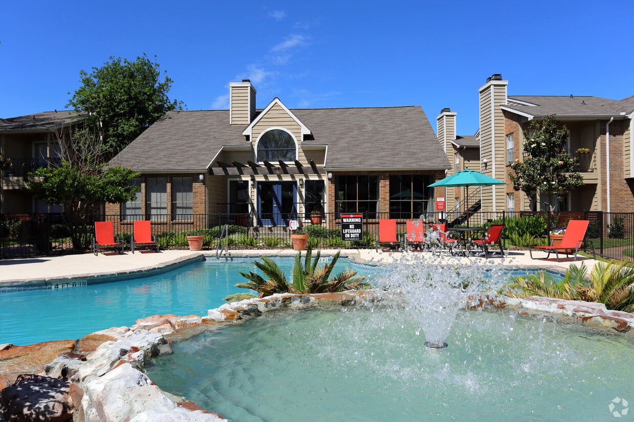 Gallery at Katy Apartments in Katy, TX