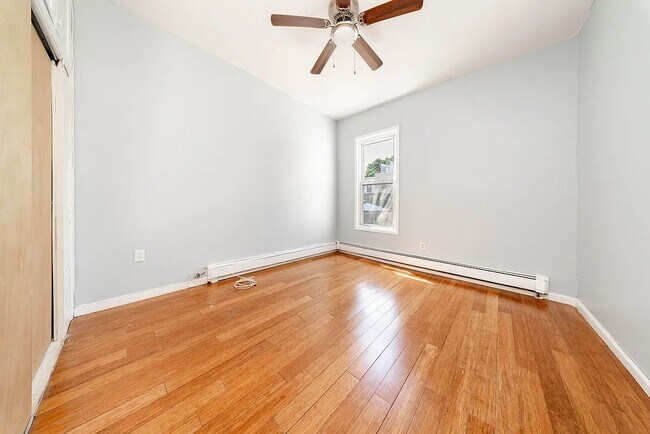 Foto del edificio - 33-34 9th St