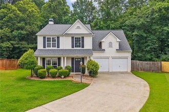 Building Photo - 370 Manor Glen Dr