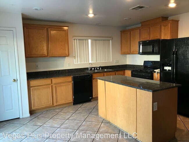 Building Photo - 4 br, 2.5 bath House - 7668 Hope Valley