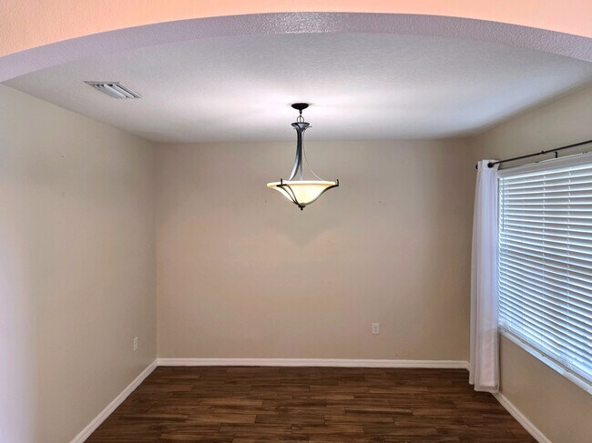 Building Photo - 109 Tierra Verde Way