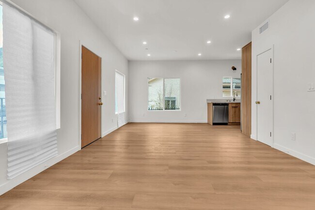 Foto del edificio - 414 S Ave 56