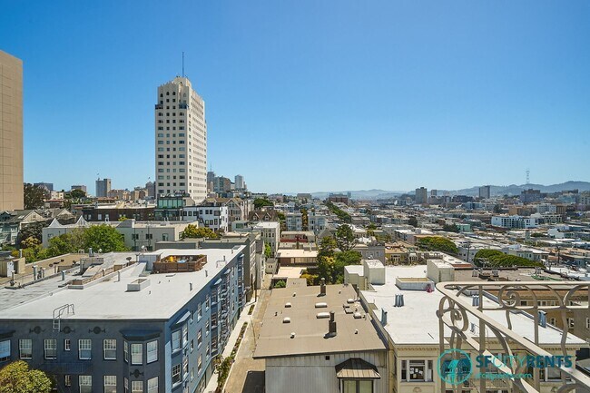 Building Photo - 1148 Union #701