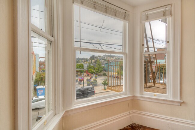 Foto del edificio - 3860 24th St