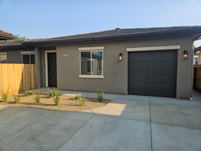 Building Photo - 6016 E Sussex Way