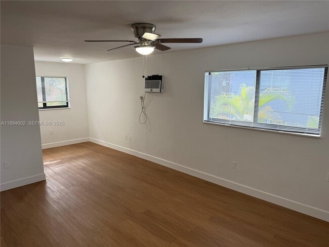 Foto del edificio - 180 NE 71st St