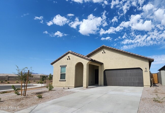 Building Photo - 3658 S 95th Ln